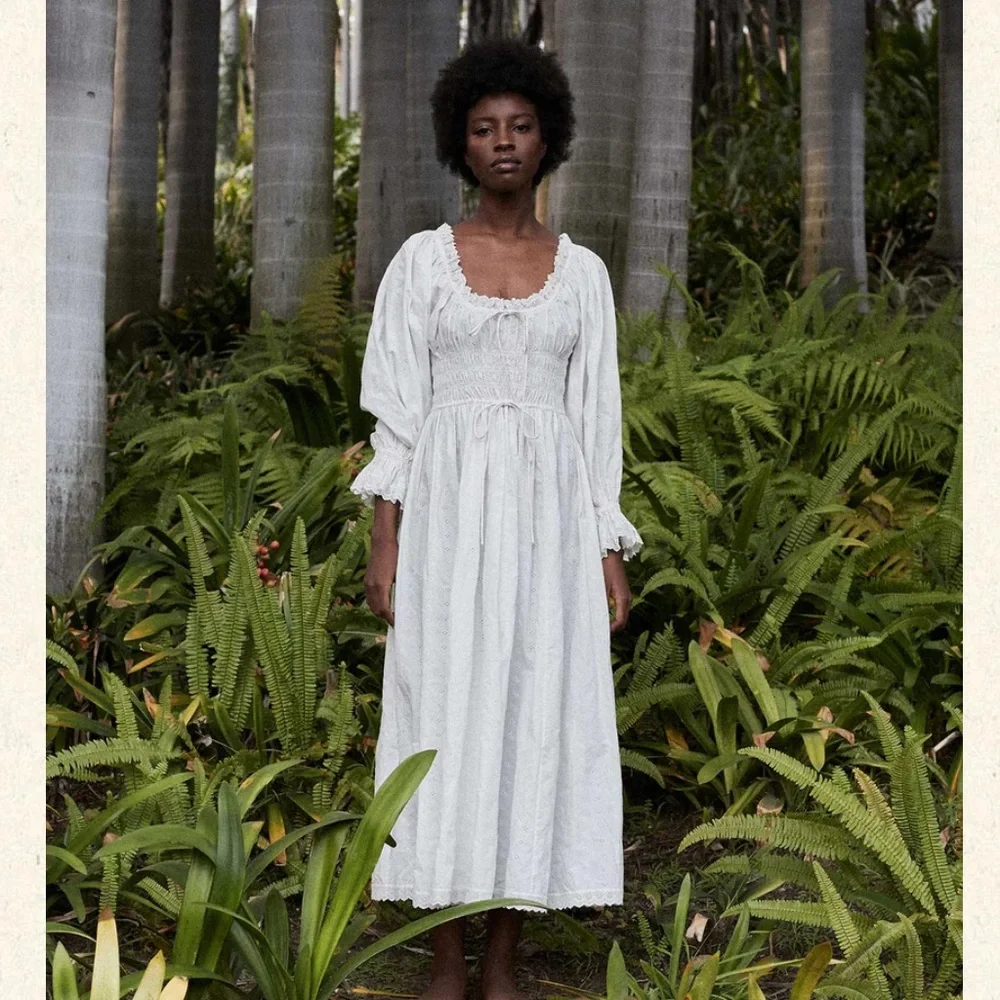 Doen Isolde dress in white sz S - FLAW see description - Picture 2 of 7